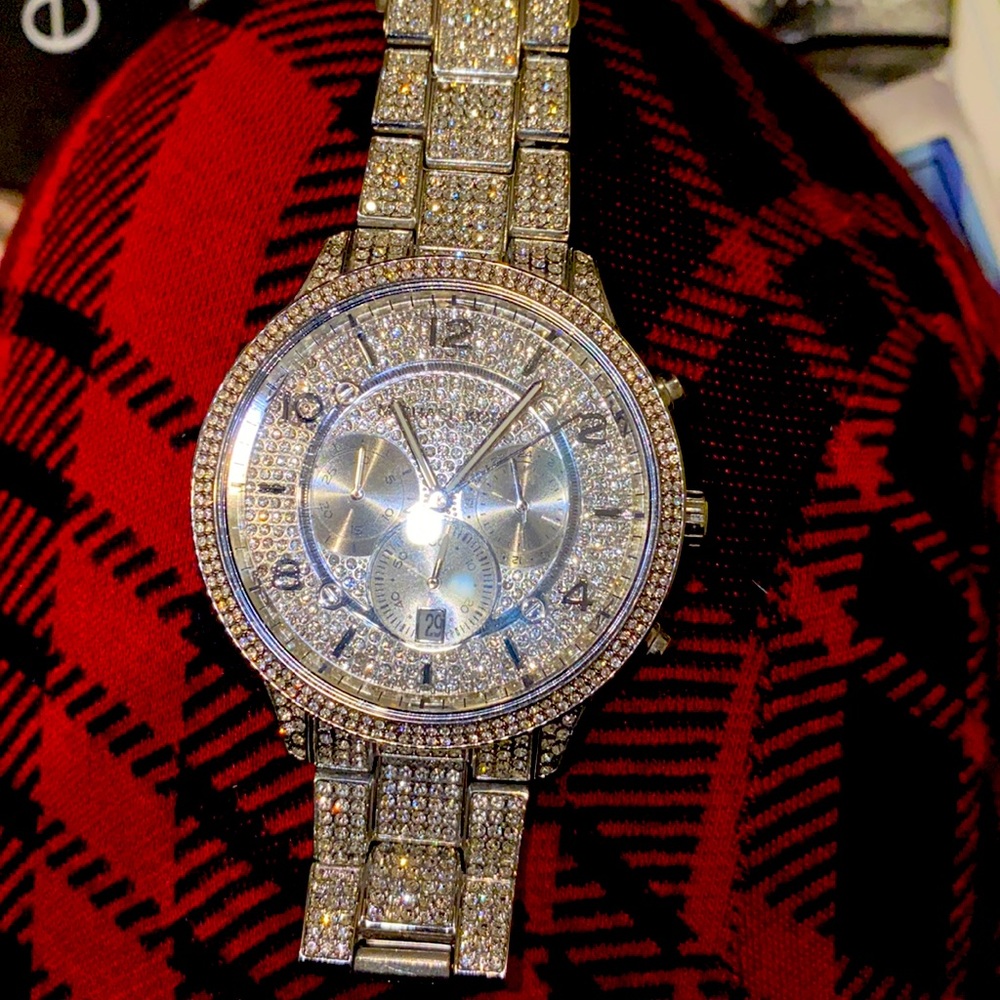 MK WATCH